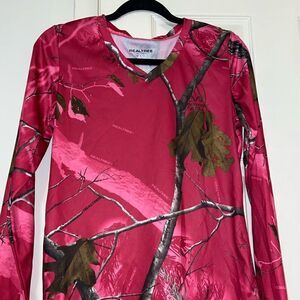 Real tree long sleeve camo  dri fit top size meduim